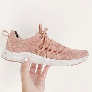 PUMA Pink Prowl Alt Mesh Knit Speckle Sneakers 8